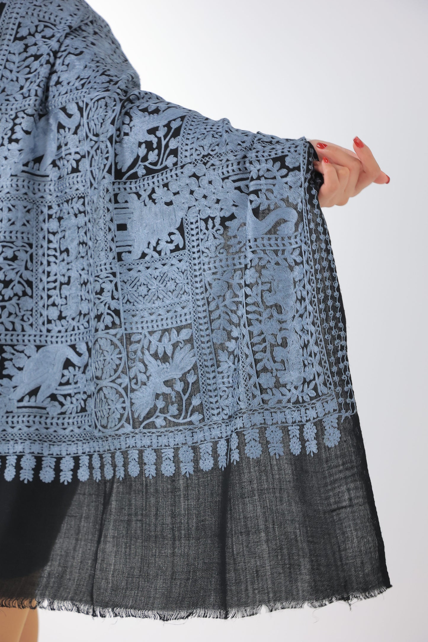 NEW Elegant Luxury Cashmere Beautiful black blue noir azure midnight sky night Printed Shawl Shaal Kuwait Peacock Elephant Animal Patterns Vibrant