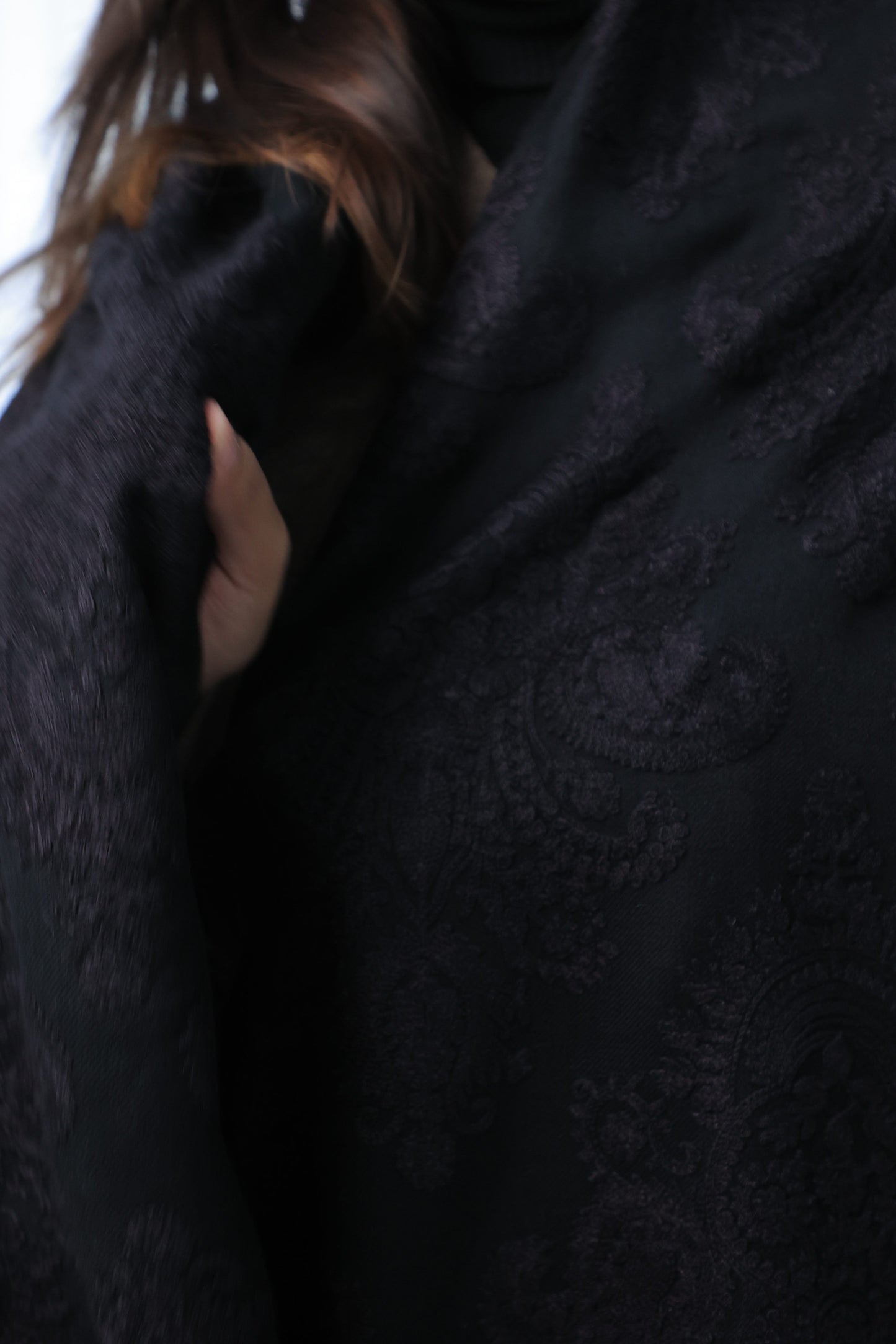 NEW Pure Black Noir Flower Elegant Luxury Beautiful Winter Shawl Shaal Classy Circle Prestigious Patterns Accessories One of A KInd