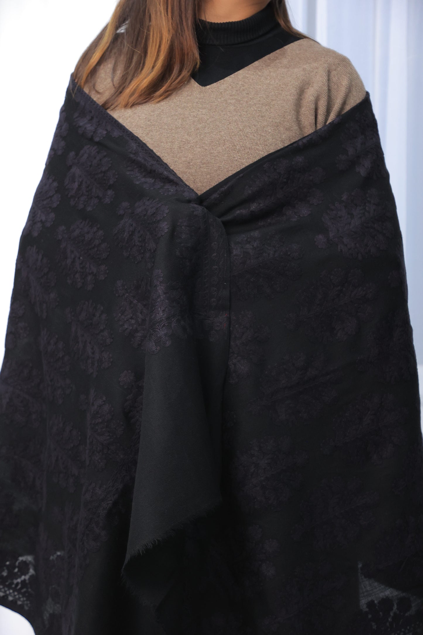 NEW Pure Black Noir Flower Elegant Luxury Beautiful Winter Shawl Shaal Classy Circle Prestigious Patterns Accessories One of A KInd