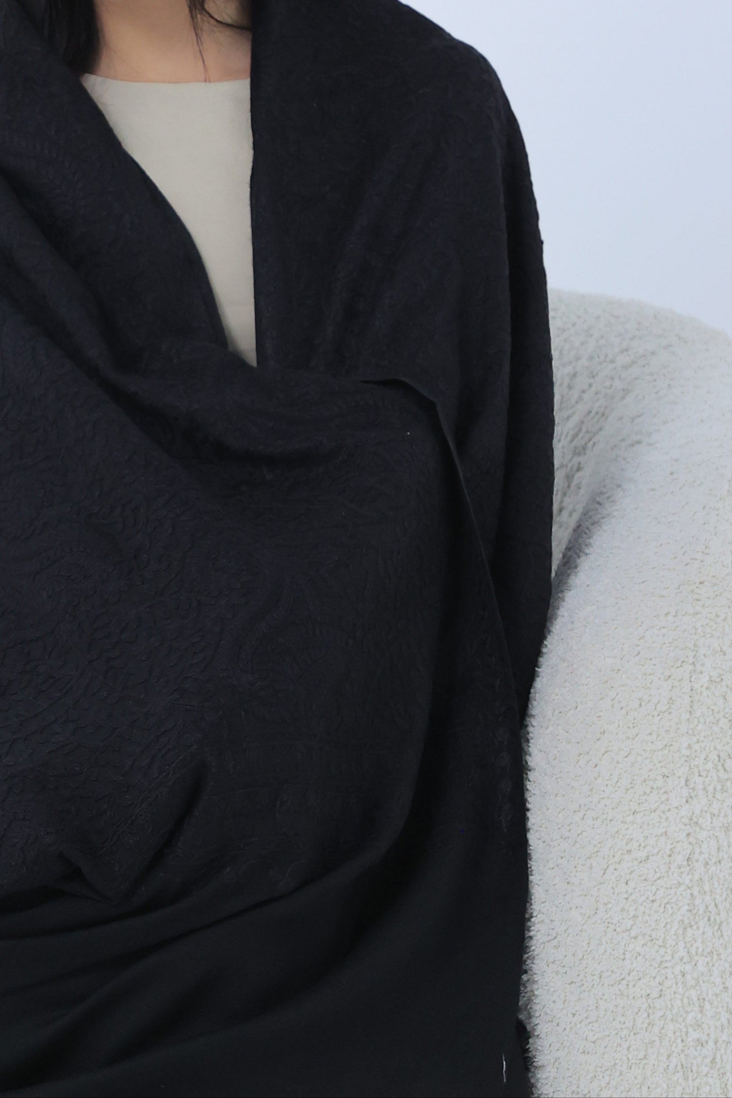 NEW Pure Black Noir Flower Elegant Luxury Beautiful Winter Shawl Shaal Classy Circle Prestigious Patterns Accessories One of A KInd