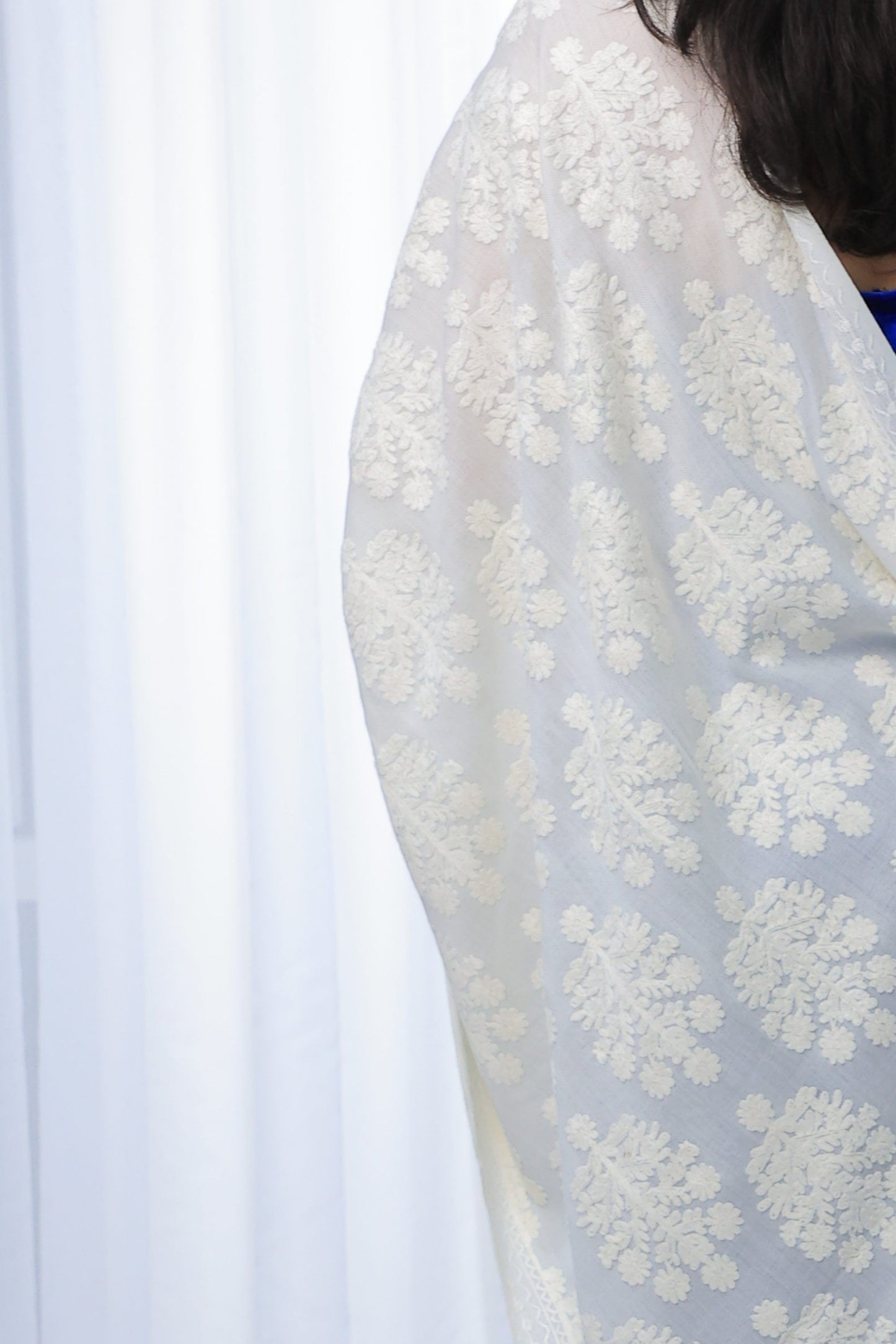 NEW Pure white pearl Noir Flower Elegant Luxury Beautiful Winter Shawl Shaal Classy Circle Prestigious Patterns Accessories One of A KInd clean stunning unique gift