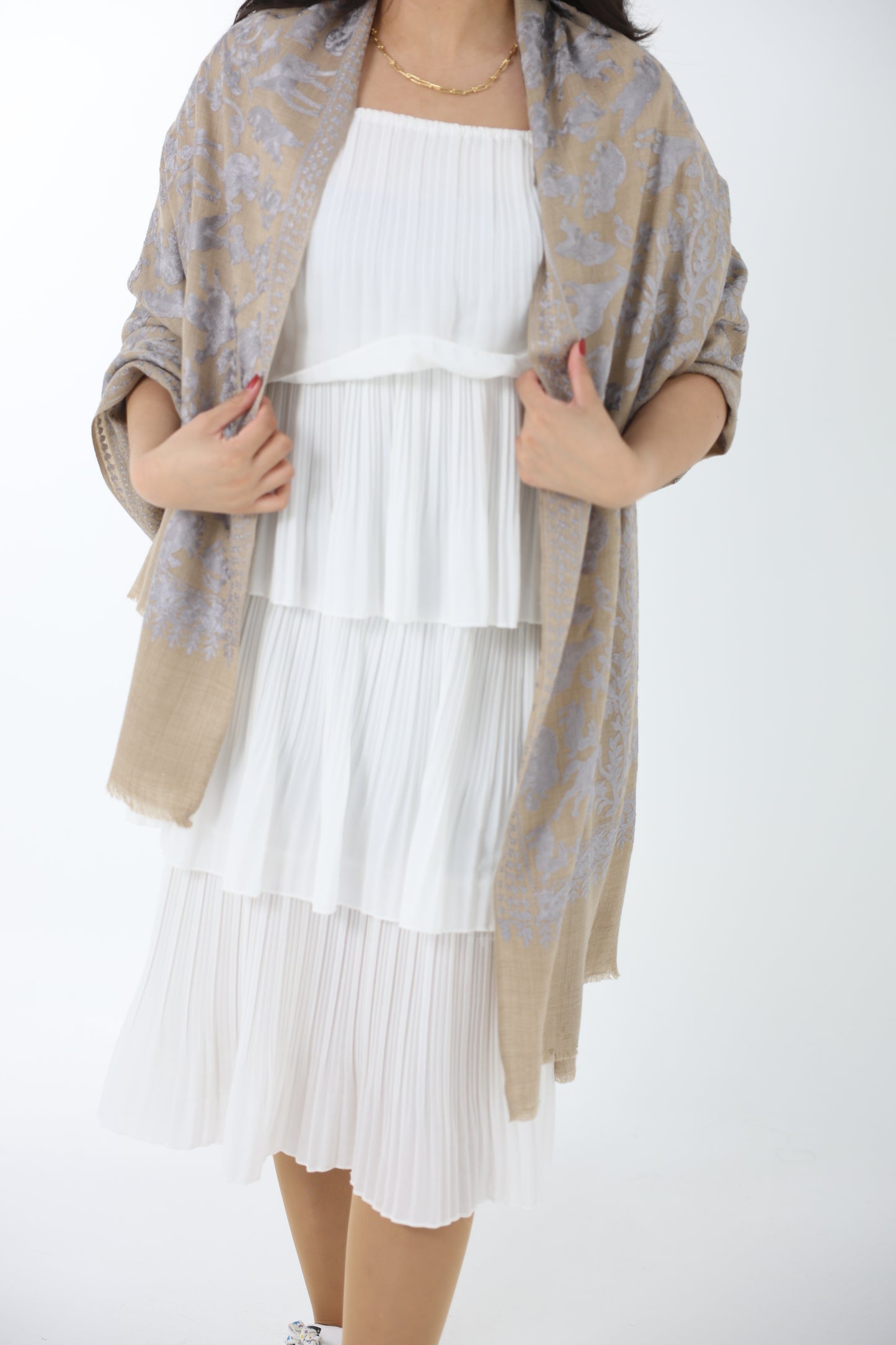 NEW Pure Elegant Luxury Beautiful Winter Shawl Shaal Classy Floral Prestigious Patterns Accessories Expensive Rare One of A Kind Brown silver gray beige
