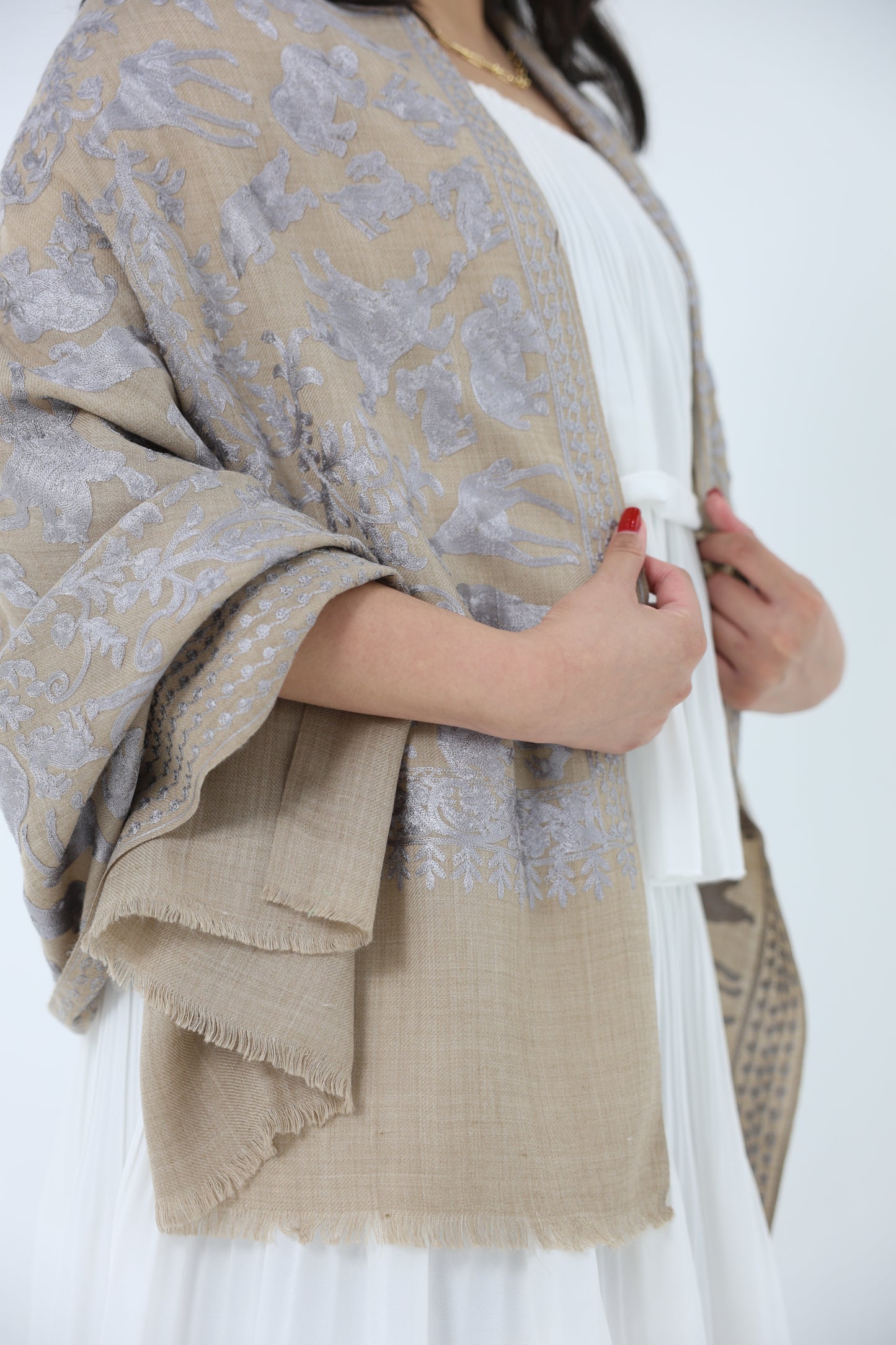 NEW Pure Elegant Luxury Beautiful Winter Shawl Shaal Classy Floral Prestigious Patterns Accessories Expensive Rare One of A Kind Brown silver gray beige