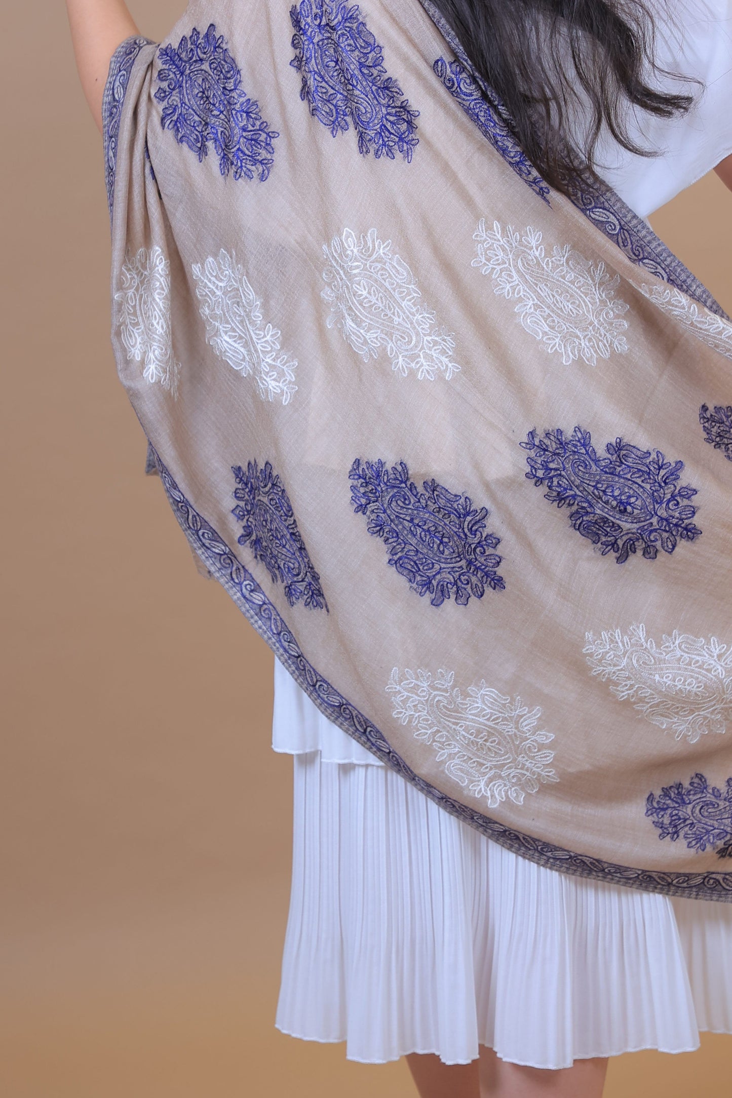 Pure Kalamkari Satoosh Kani Elegant Shawl 
NEW Pure Satoosh Elegant Luxury Beautiful Winter Shawl Shaal Classy Circle Prestigious Paisley Patterns Accessories