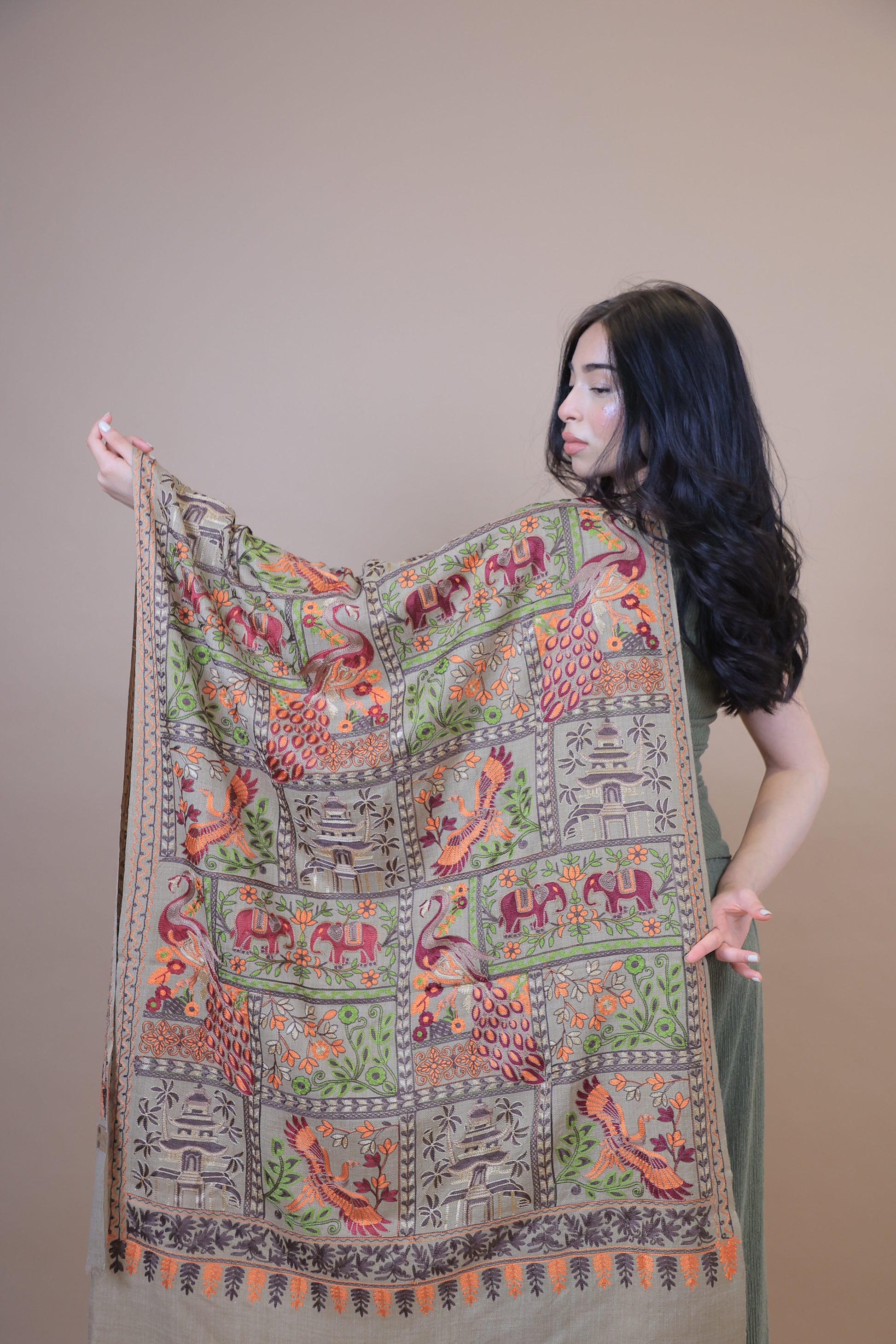 NEW Elegant Luxury Cashmere Beautiful Brown Printed Shawl Shaal Kuwait Peacock Elephant Animal Patterns Vibrant