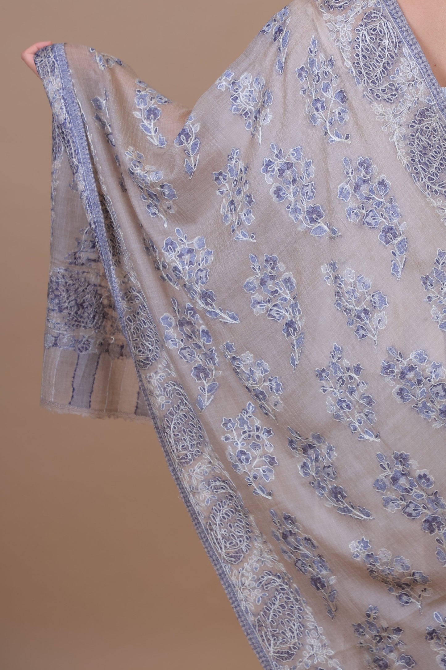 NEW Pure Kani Satoosh Elegant Luxury Beautiful Winter Shawl Shaal Classy Circle Prestigious Damask Patterns Accessories Kalamkari Expensive Rare One of A Kind Brown Blue White