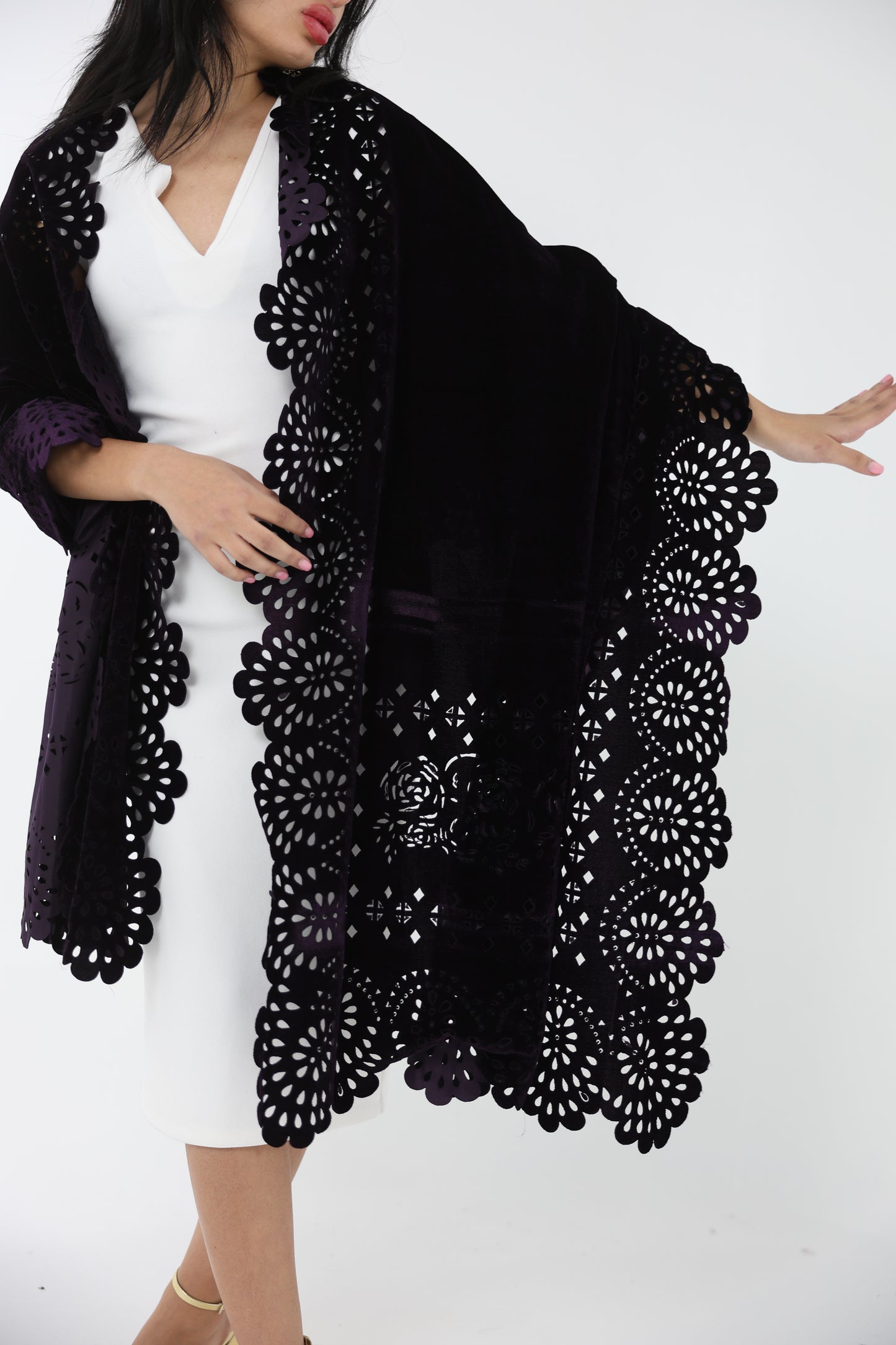 Violette Velvet Shawl