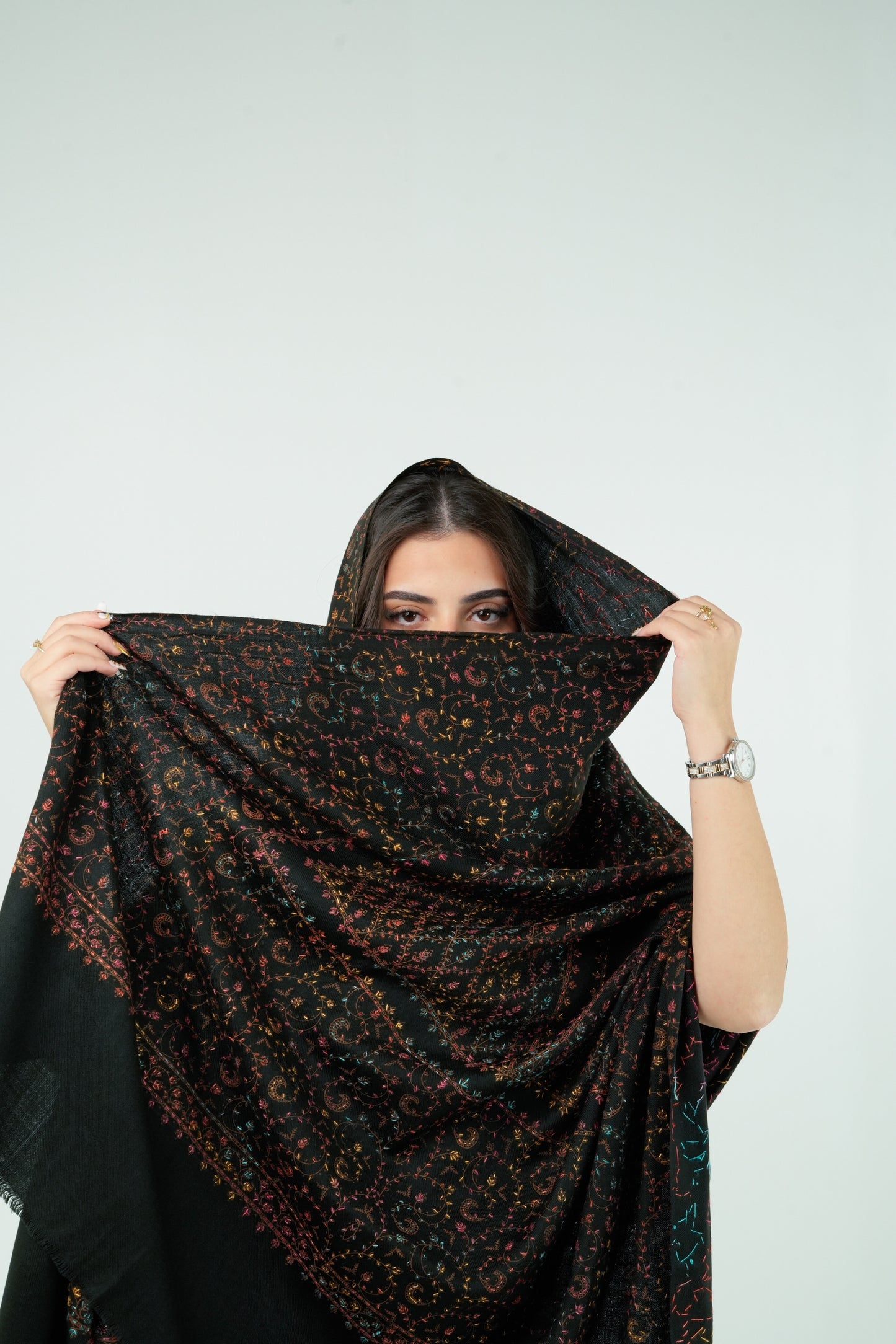 بلوم نوار (٢)  