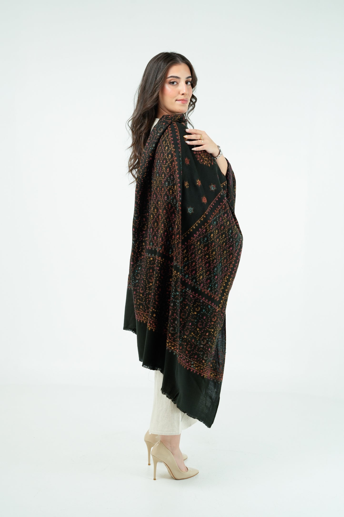 بلوم نوار (٢)  