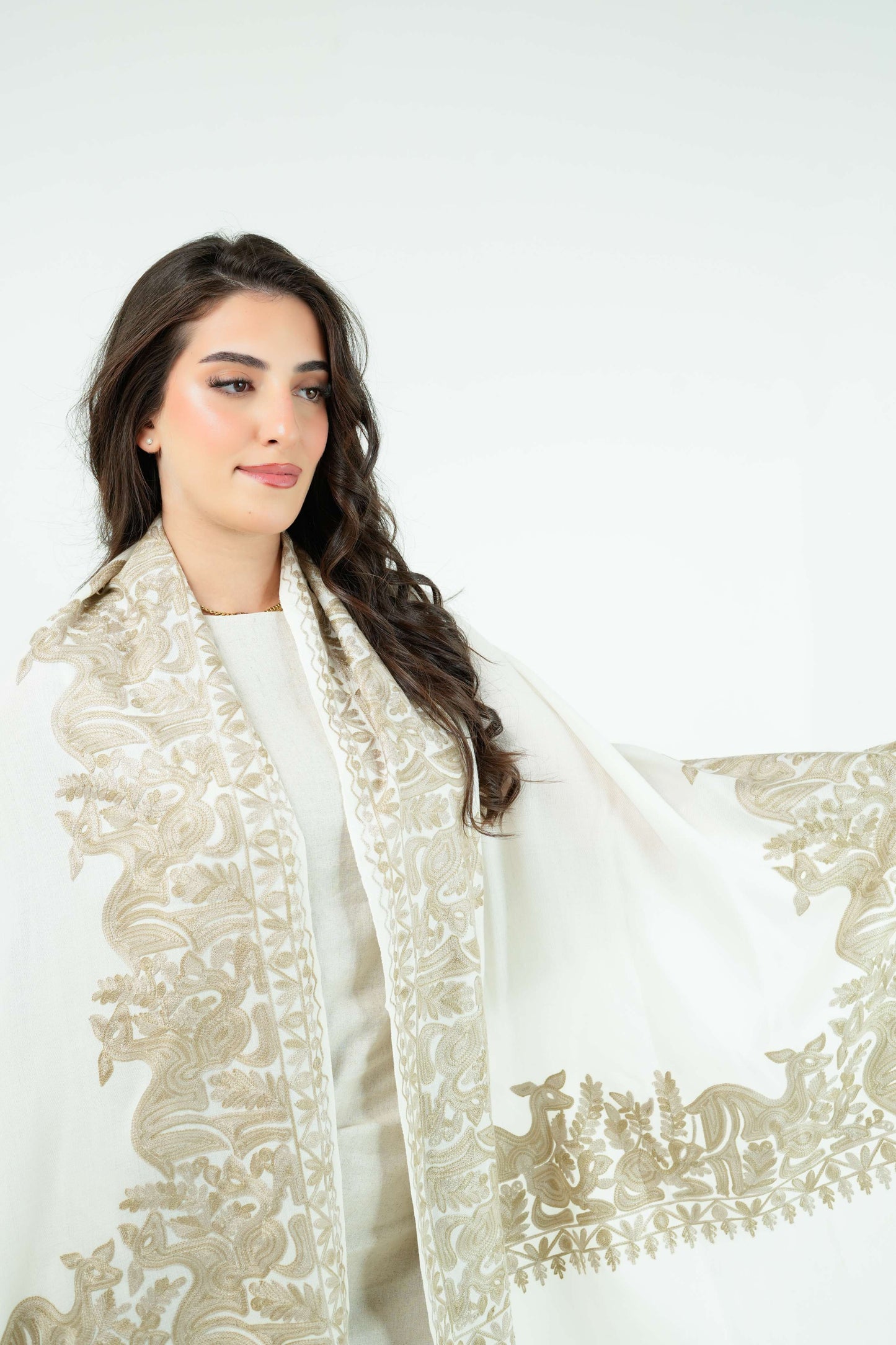 أيفوري إييكس